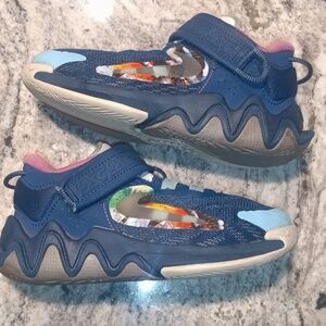 Kids size 11c Nike Greek freak